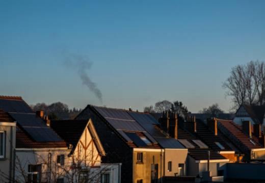Energiatehokkuuden maksimointi: Aurinkopaneelien hyödyt kotiisi